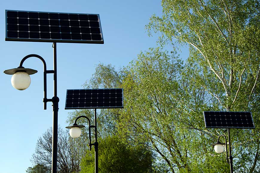 Kelebihan Solar Panel Surya PLTS untuk Jalan