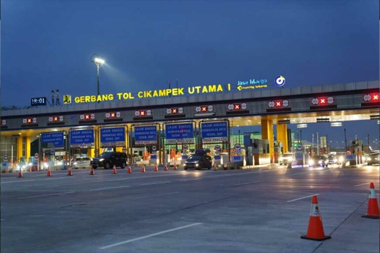 Mengenal-VMS-Rambu-di-Jalan-yang-Berfungsi-Sebagai-Informasi-Bagi-para-Pengendara-DCT