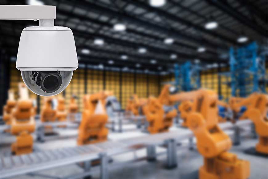Manfaat-Sistem-CCTV-dalam-Memonitor-Kegiatan-Produksi-dan-Mencegah-Kecelakaan-Kerja-DCT