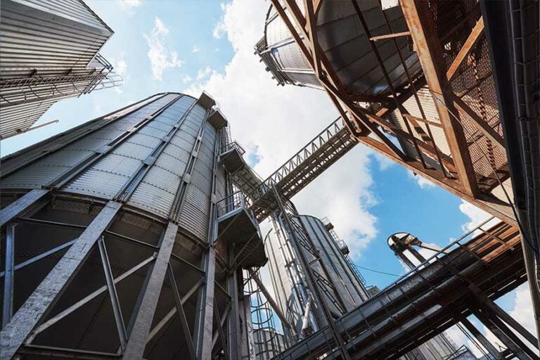 Penerapan Sistem Integrasi dalam Meningkatkan Efisiensi Energi di Pabrik dan Manufaktur
