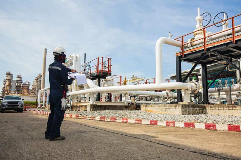 IP-Camera-CCTV-sebagai-Alat-Pendukung-Investigasi-Insiden-dan-Kejadian-Darurat-di-Perusahaan-Oil-_-Gas-DCT