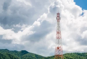 Jenis-Tower-BTS-Base-Transceiver-Station-yang-Ada-di-Indonesia-Beserta-Fungsinya-DCT-1