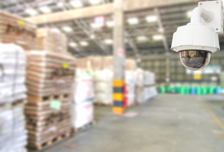CCTV-Pabrik-Solusi-Pengawasan-Distribusi-dan-Logistik-di-Area-Pabrik