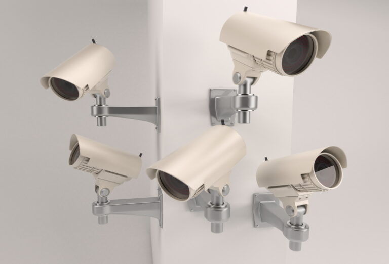 CCTV-Analog-vs-Smart-CCTV-Mana-yang-Lebih-Efektif-untuk-Pabrik-Manufaktur