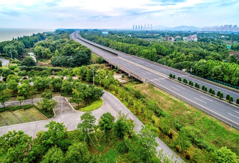 Kontraktor-Jalan-Tol-Terbaik-dalam-Mendukung-Green-Insfrastructure-Dct-1