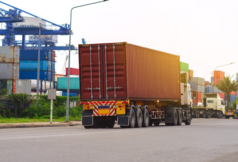 Instalasi-WIM-di-Pelabuhan-Solusi-ODOL-untuk-Monitoring-Muatan-Truk-dan-Keselamatan-Laut-DCT-1