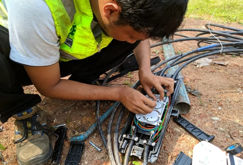 Jasa-Pemeliharaan-Fiber-Optik-untuk-Kawasan-Industri-Tambang-dan-Jalan-Tol-DCT