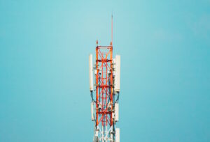 Tips-Memilih-Jasa-Pemasangan-Tower-Telekomunikasi-di-Indonesia-DCT