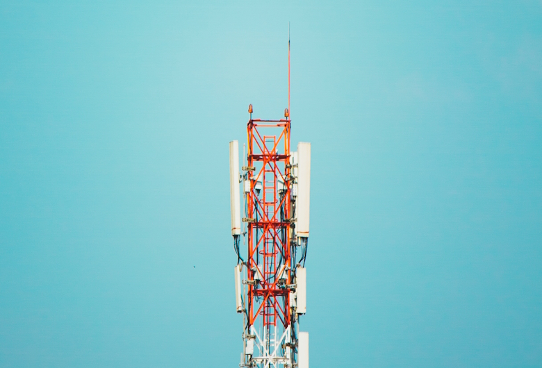 Tips-Memilih-Jasa-Pemasangan-Tower-Telekomunikasi-di-Indonesia-DCT