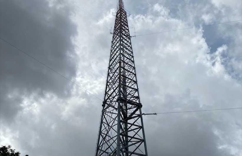 Kontraktor-Tower-Triangle-Layanan-Desain-Pemasangan-hingga-Perawatan-DCT