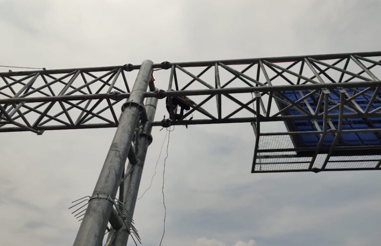 Spesialis-Instalasi-Videotron-untuk-Gedung-Jalan-Tol-dan-Event-DCT