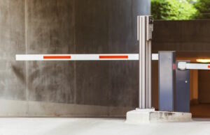 Integrasi-Barrier-Gate-dengan-Sistem-RFID-dan-Akses-Kontrol-Kendaraan-DCT