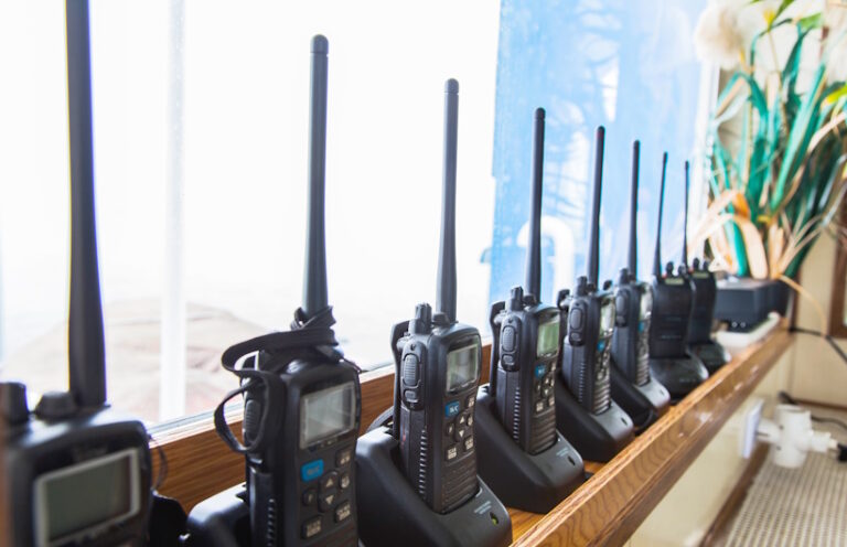 Komunikasi-Darurat-Sering-Terlambat-Gunakan-PTTPush-to-Talk-Over-Cellular-untuk-Respons-Cepat-dan-Real-Time-DCT