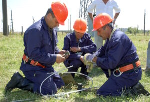 Cara-Melakukan-Test-Grounding-Penangkal-Petir-dengan-Metode-3-Titik-Fall-of-Potential