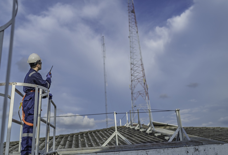 Kontraktor Penangkal Petir Pabrik dengan Sertifikasi K3 dan Pengalaman Industri