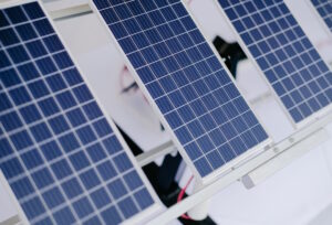 Umur-Solar-Panel-Berapa-Lama-DCT