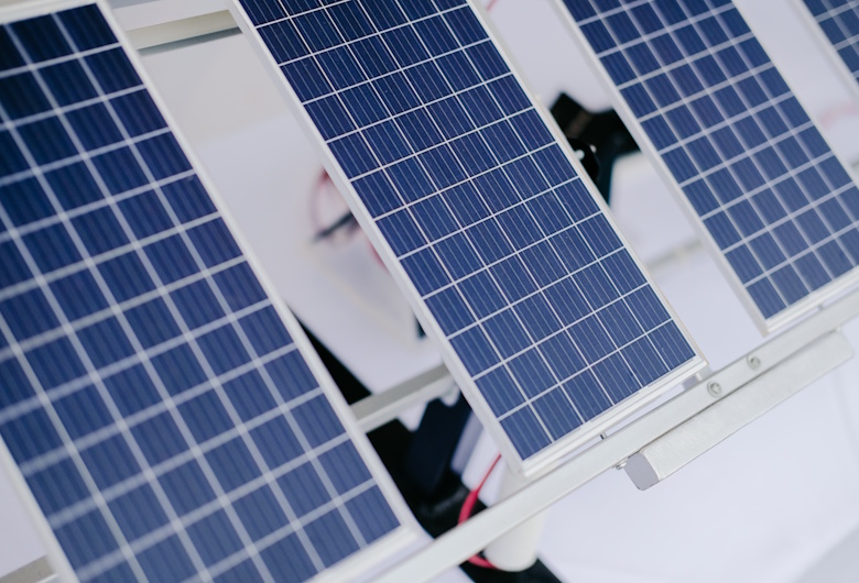 Umur-Solar-Panel-Berapa-Lama-DCT